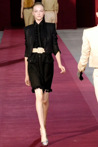 Look 3